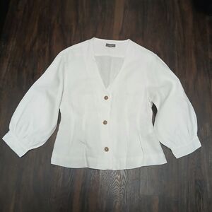 Elegant White‎ Button-Up Women's Top